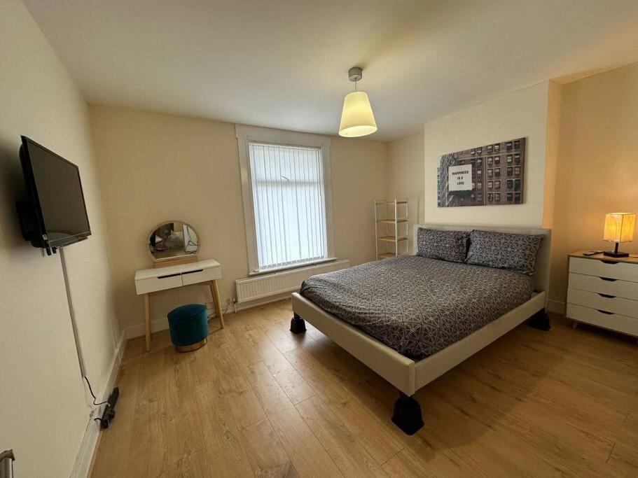 Big 3 Bedroom London House With 2 Bathroom Plumstead  Luaran gambar
