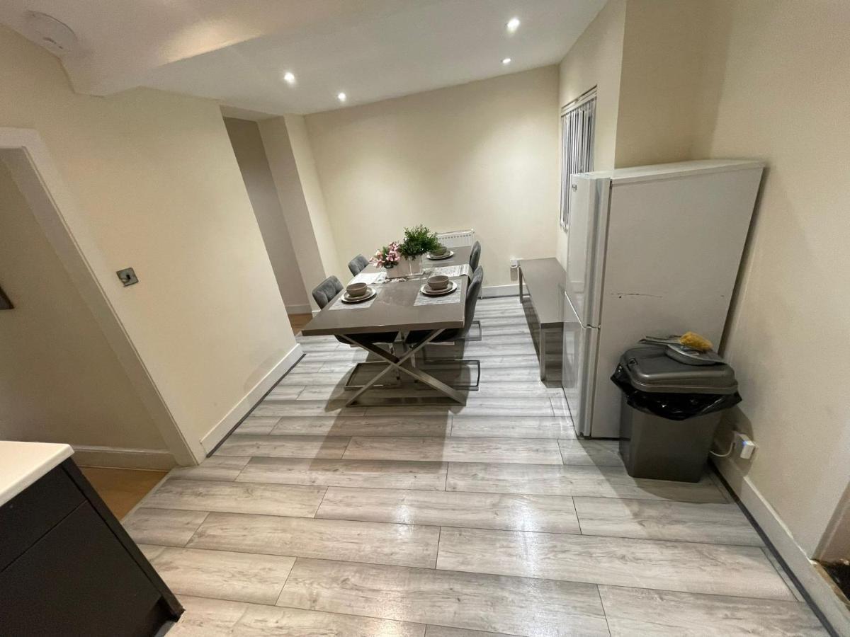 Big 3 Bedroom London House With 2 Bathroom Plumstead  Luaran gambar