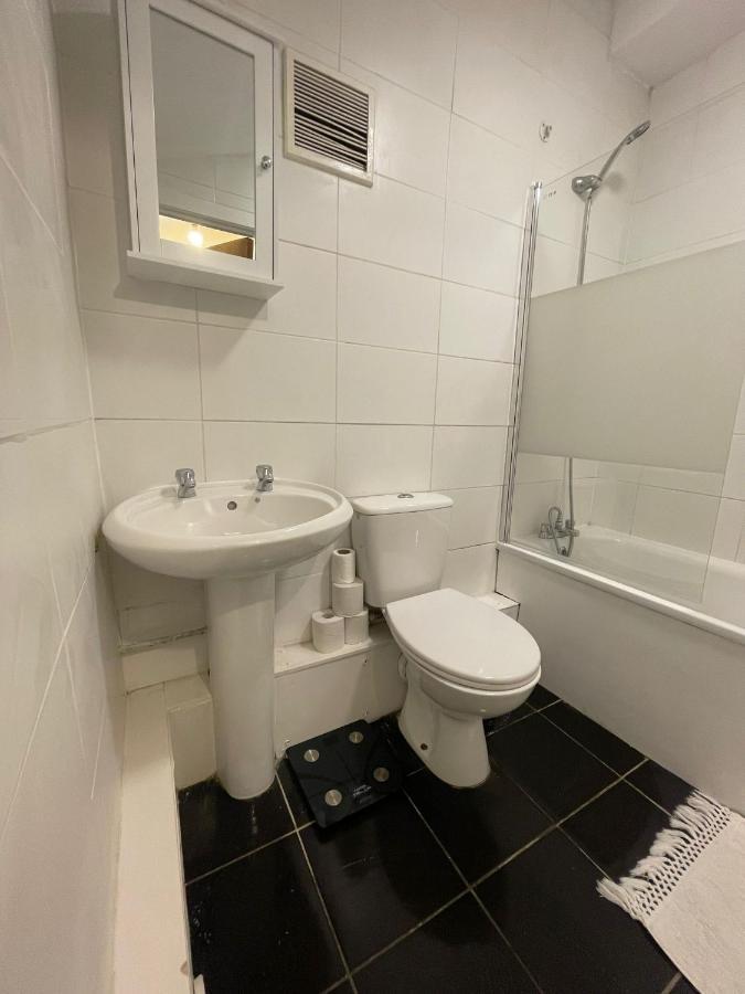 Big 3 Bedroom London House With 2 Bathroom Plumstead  Luaran gambar